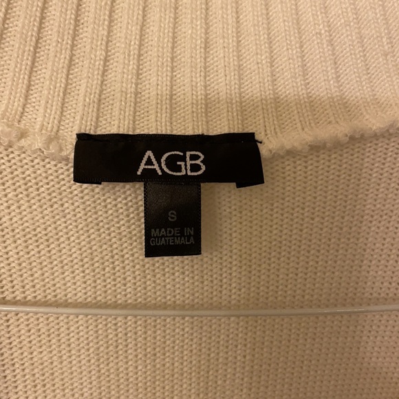 White AGB sweater/cardigan - Picture 4 of 4